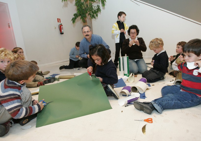 Haciéndole sombra al árbol 4